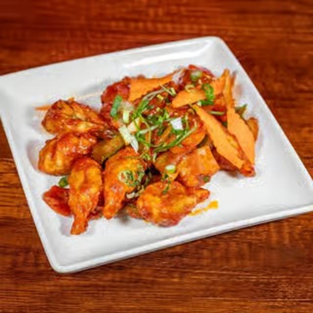 Chili Fried Veg Momo Tray.