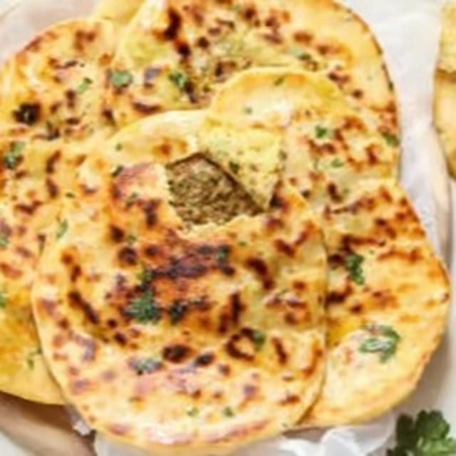 Keema Naan Tray.