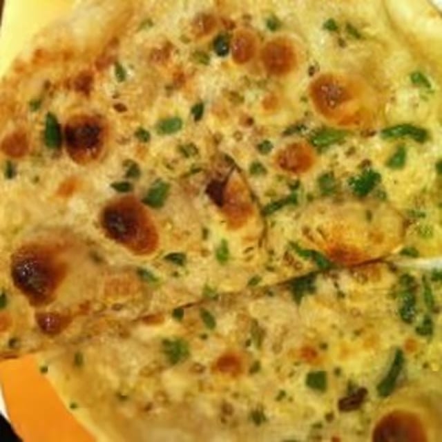 Chili Naan Tray.