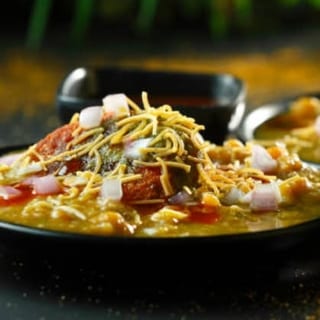 Aloo Tikki Chat