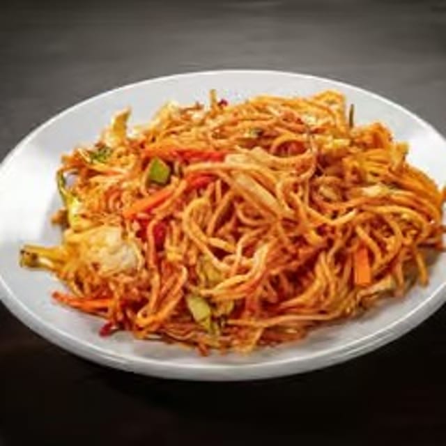 Vegetable Chow Mein Tray.