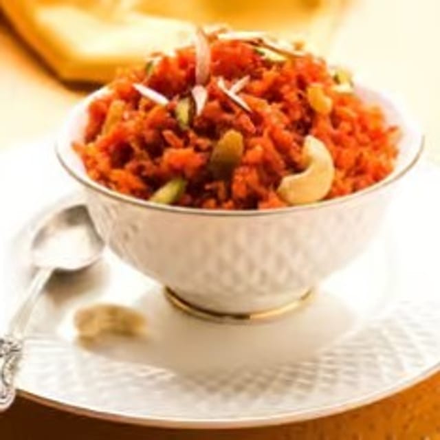 Gajar Ka Halwa Tray.