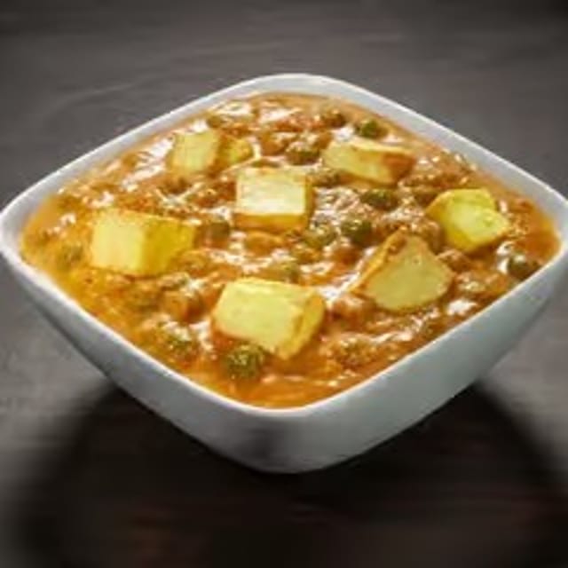 Mutter Paneer Tray.