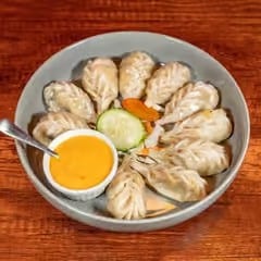 Veg Steamed Momo Tray.