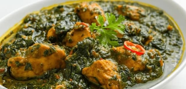 Chicken Saag Tray.